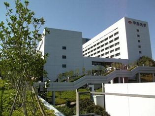 中央大学(大学・短大)まで1148m