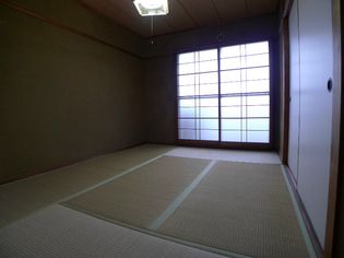 エクセレント宝殿3号棟の写真は同タイプ別部屋