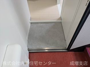 West NYの玄関土間