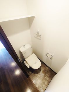 スプランディッド新大阪キャトルの暖房便座付きシャワートイレ