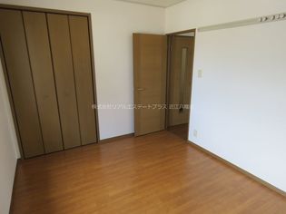 ロイヤルシャトーH棟の画像