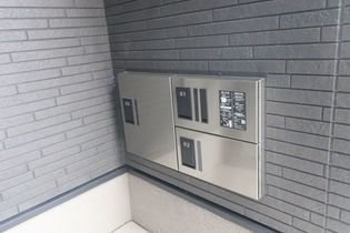 Crecia和白(クレシア ワジロ)の【宅配ボックス】※設備・参考写真