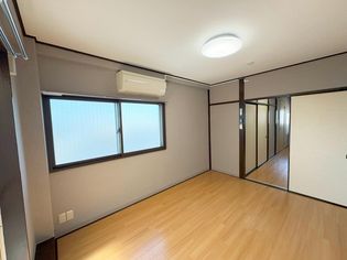 河野ビルの画像