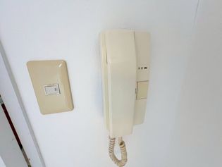 パークモダン高井田の来客はこちらで確認してから出て下さいね。