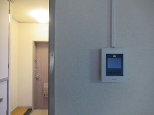 兵庫県公社 播磨城ノ宮3号棟のモニター付きインターホンがあるので急な来客でも安心です