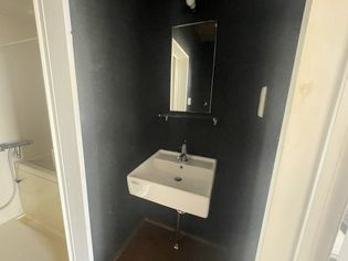 奥野ビルの画像