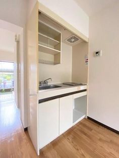 コアクレスト福生のキッチン