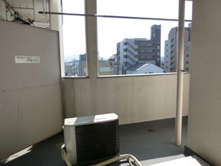 ヤマトビルの※別のお部屋の写真の為、現況を優先とさせて頂きます。