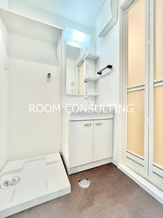 A.REK SHIROYAMAの画像