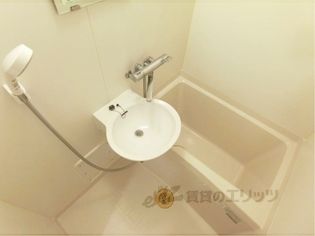 レオパレスエフのバス