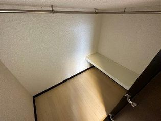 レオネクストリッフェルのベッド下収納