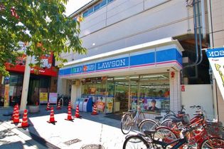 ローソン JR今宮駅店(コンビニ)まで243m