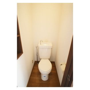 ツインヒルズ22の清潔感のあるトイレ