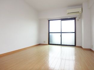 第六マンション一八の8.5帖の広々洋室♪(イメージ)