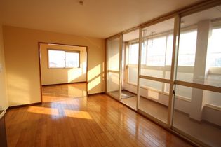 ドルチェ新保の画像