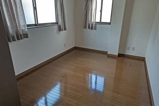 ホワイン サンビエンの洋室6帖