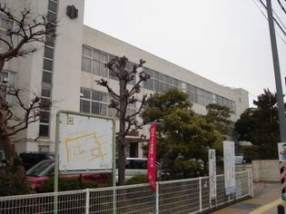城東小学校(小学校)まで1370m