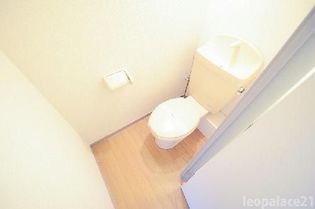 レオパレスキャロルの画像