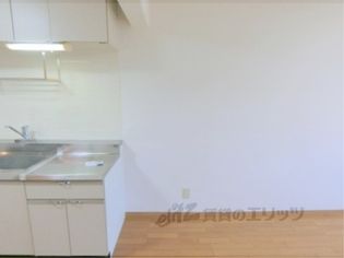 フラワー5番館の冷蔵庫置場