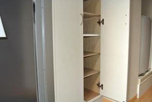 レオパレスビハイントロンチーノの玄関