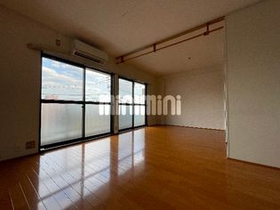 ブランドール 北棟の室内写真です。