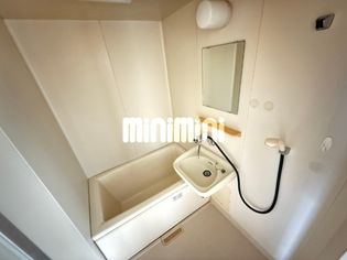 ブランドール 北棟の洗濯物干しです。