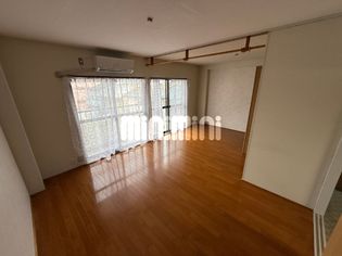 ブランドール 北棟の室内写真です。