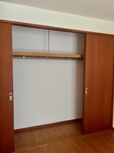 ファミグリア自由が丘の洋室収納