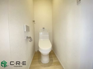 アイレガリア松戸五香のウォシュレット付きトイレ♪