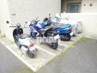 レジディア荻窪のバイク置き場完備
