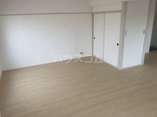 山惣マンションの画像