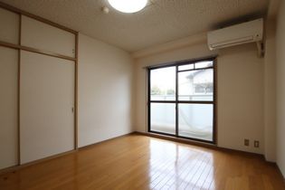 ラ・グレース金剛の画像