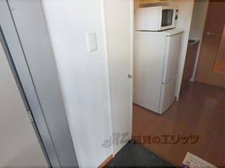 レオパレスサンクエトワールの下駄箱