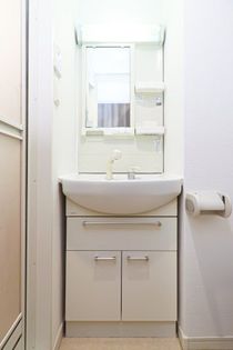 サヴォイザ・ティファナの別号室のものです。現状優先になります。