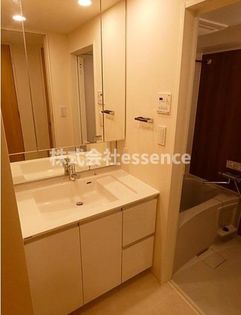 パークナードフィット南青山Vistaの弊社ではオンライン対応・現地対応可能です♪