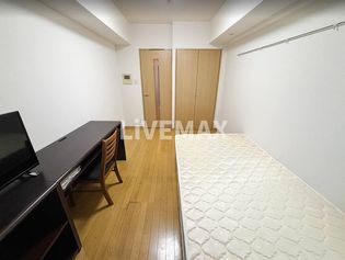 パレステュディオ新宿パークサイドの家電・家具が1式揃っております。