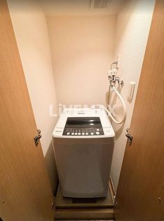 パレステュディオ新宿パークサイドの家電・家具が1式揃っております。