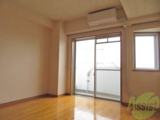 旭サークルコンフォートの陽当りが良く、広々としているのでリラックスできそうですね。