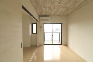 ルブラン箱崎の寝室です。