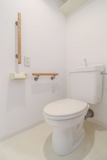 UR西宮マリナパークシティ丘のある街のトイレ
