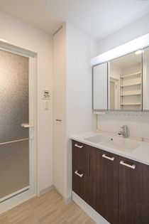 RBM築地レジデンスの洗面所です