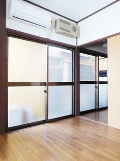 コーポドルジュの洋室4.5帖から洋室6帖