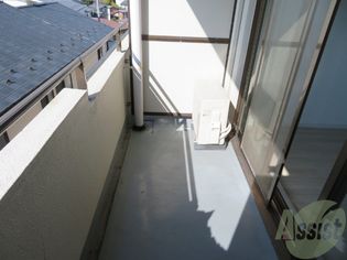第2サンハイツ台原の洗濯物がたくさん干せるバルコニーで嬉しいですね。