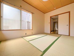 レッドハウスの画像