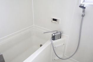 ローレルマンション斉木 A棟の追い焚き機能付です。