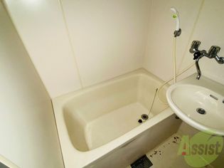 ひろやビルの画像