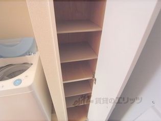 レオパレス京都鷹峯の下駄箱