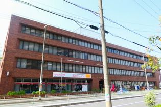 住之江郵便局(郵便局)まで109m