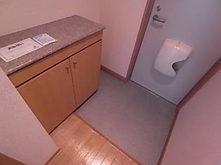 アクロスIIの玄関