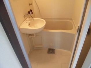 レッドモアの画像